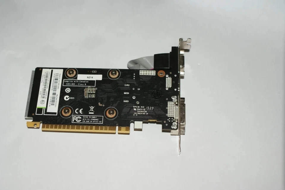 SAPPHIRE GeForce GT 705 1GB DDR3 PCI-E Graphics card - Image 2 of 3