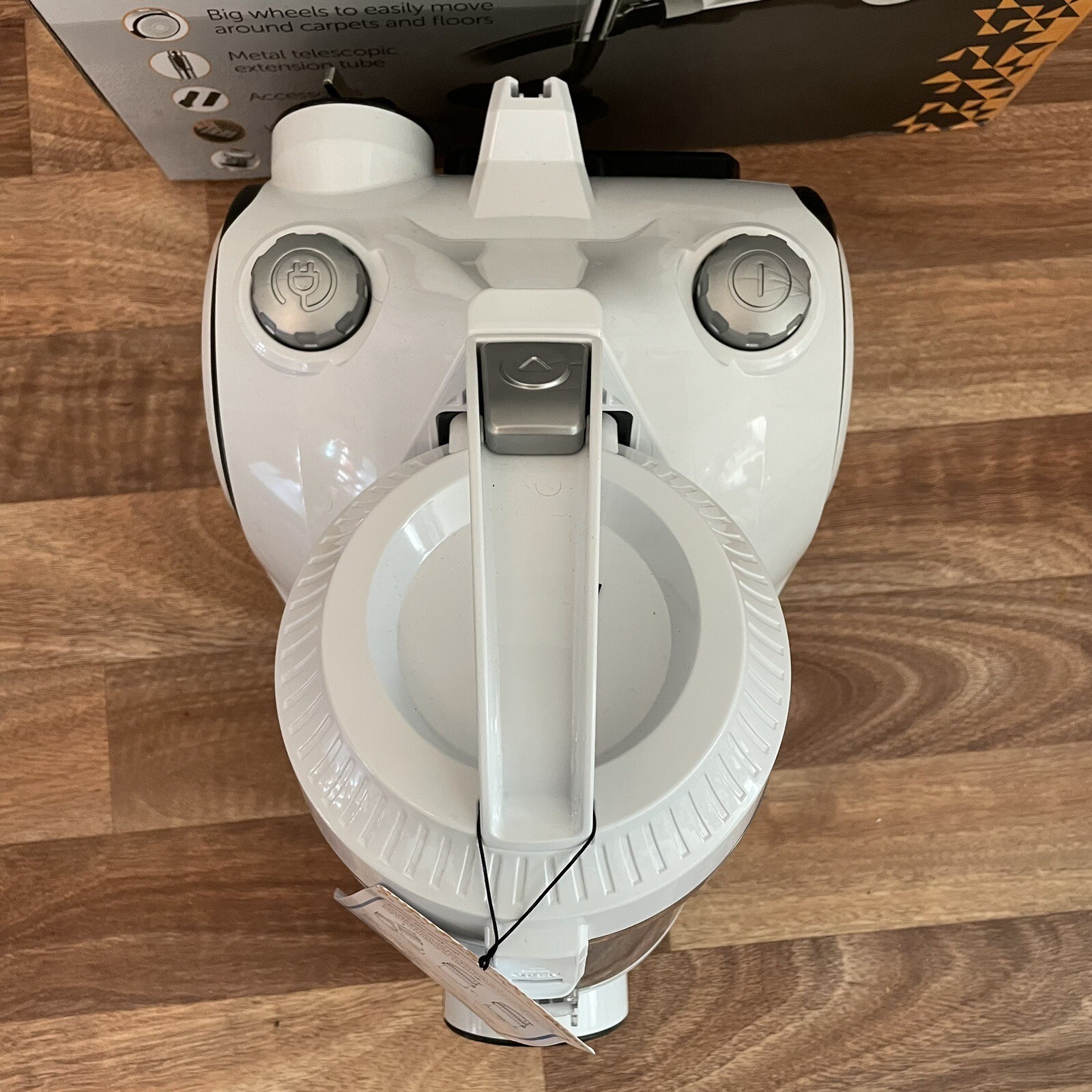 Bush Bagless Cylinder Vacuum Cleaner Corded VCM40A16L0B70 eBay