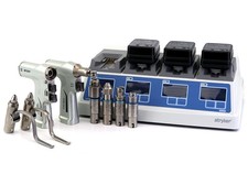 Stryker System 8 Cordless Driver 5 Surgical Drill Set