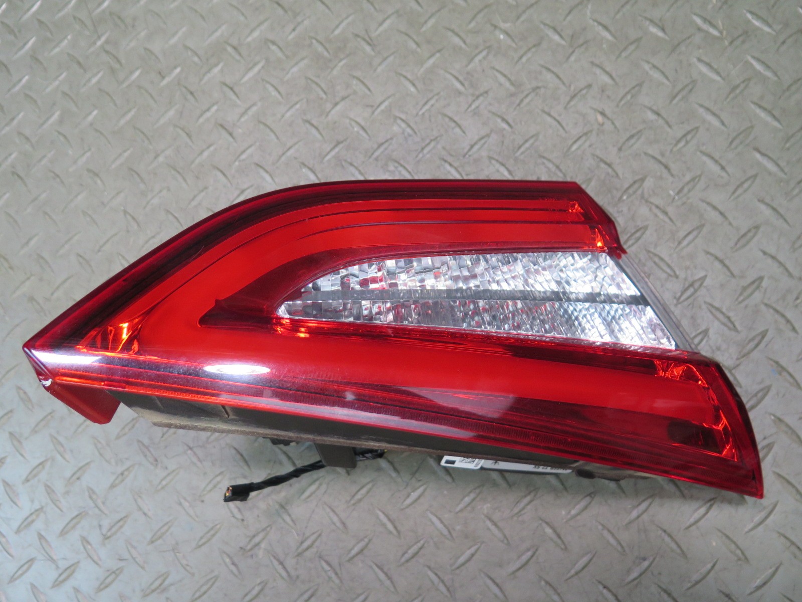 Maserati Quattroporte 2014-2021 Rear Right Inner Tail lights Set