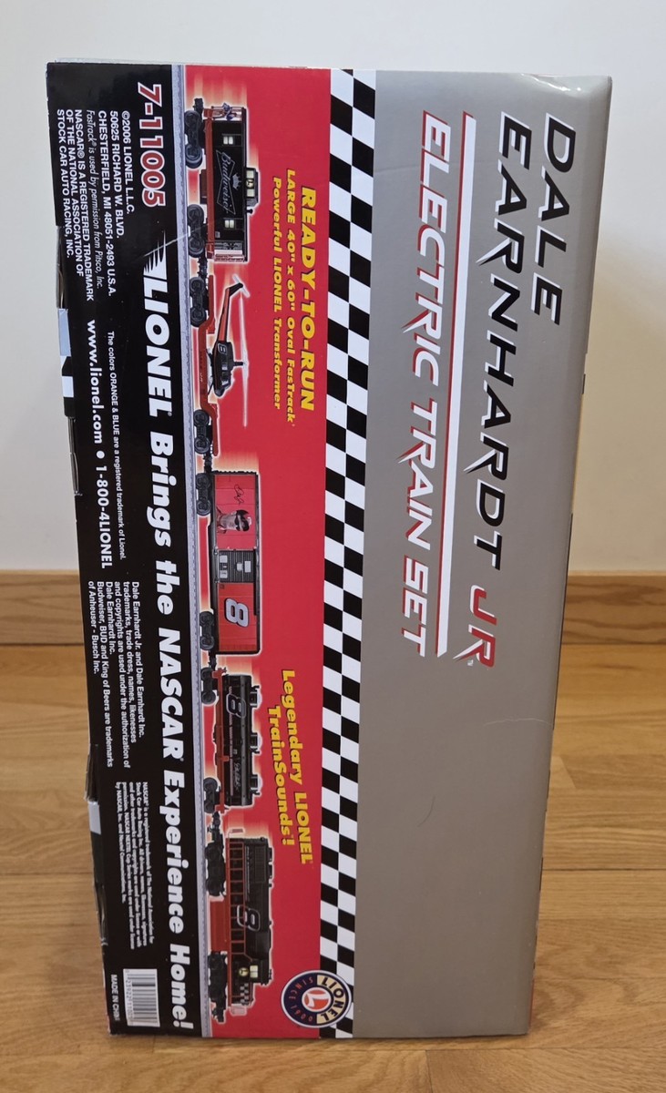 Lionel Dale Earnhardt Jr #8 Electric Train Set In Original Box 7