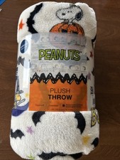 Peanuts Snoopy Halloween Plush Throw Blanket 60x72" Oversized Soft Cozy