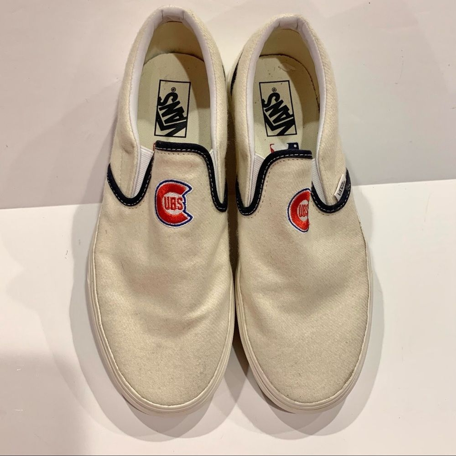 Vans White Wool Chicago Cubs Slip-On Sneakers Men's Size 9.5-image