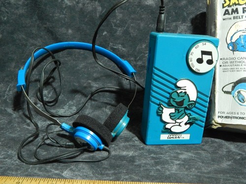 Radio de mano y auriculares retro azul pitufo AM de Nasta Inc 1982 Power Tronic - Imagen 2 de 19