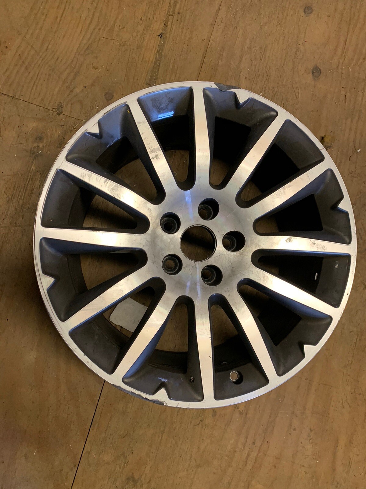18” Maserati Wheel OEM