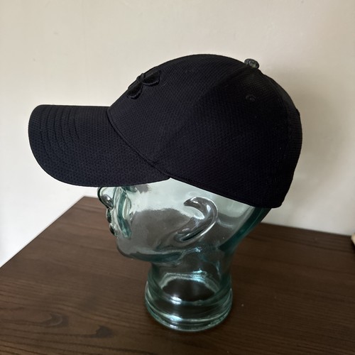 UNDER ARMOUR BLITZING Black Classic Fit Baseball Cap Size M/L - Picture 4 of 14