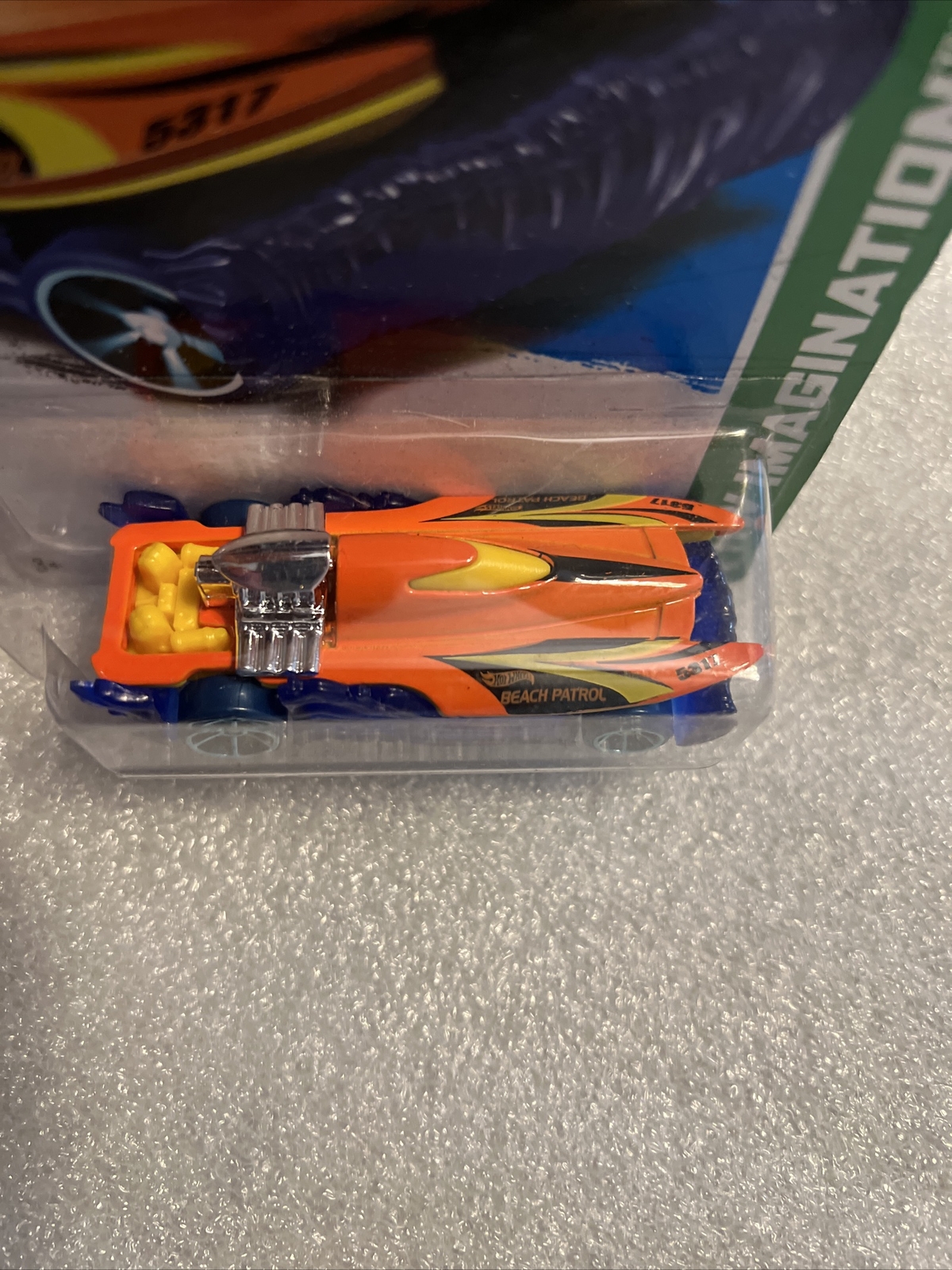 2013 Hot Wheels Mad Splash Hw Imagination #73 New On Card B161