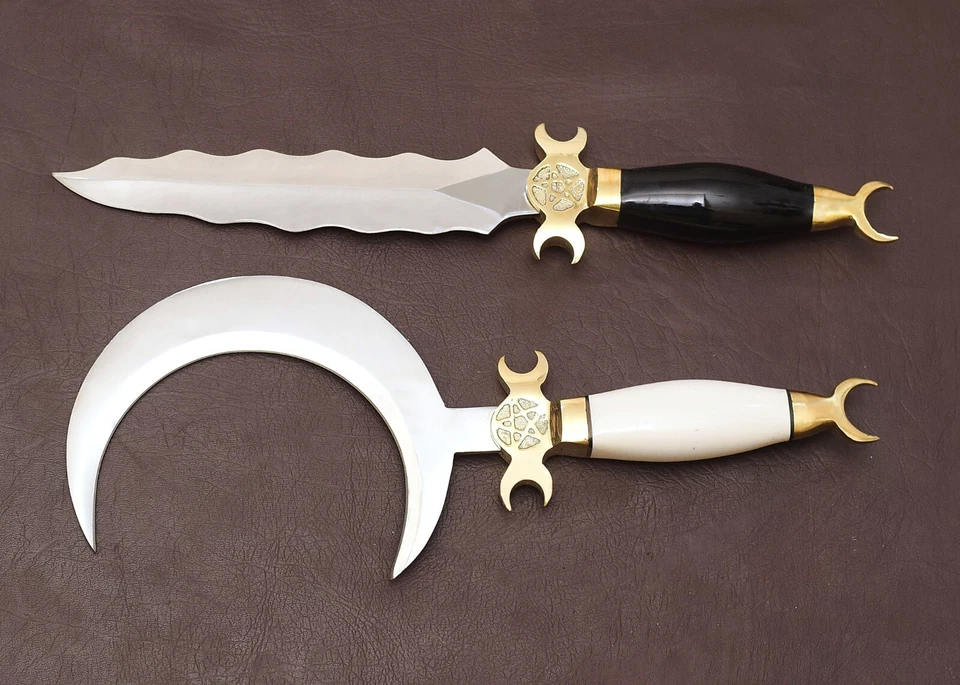 HANDMADE CRESCENT MOON Dagger Ritual Athame Boline Curved Blade| Bone Handle - Image 2 of 4
