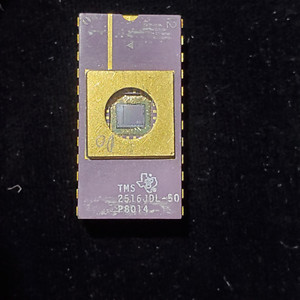 TEXAS INSTRUMENTS  2716JDL - 50  EEPROM 24-PIN DIP Gold  PURPLE Ceramic Vintage