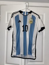 Men’s Lionel Messi Argentina World Cup jersey size S brand new