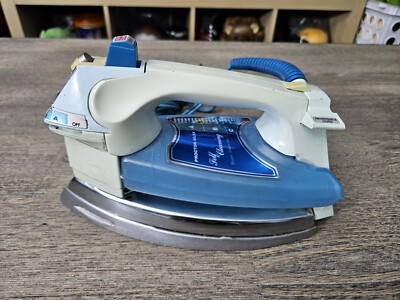 Rare Vintage Proctor Silex Retro Blue Super Steam Iron I510 LA Tested Works