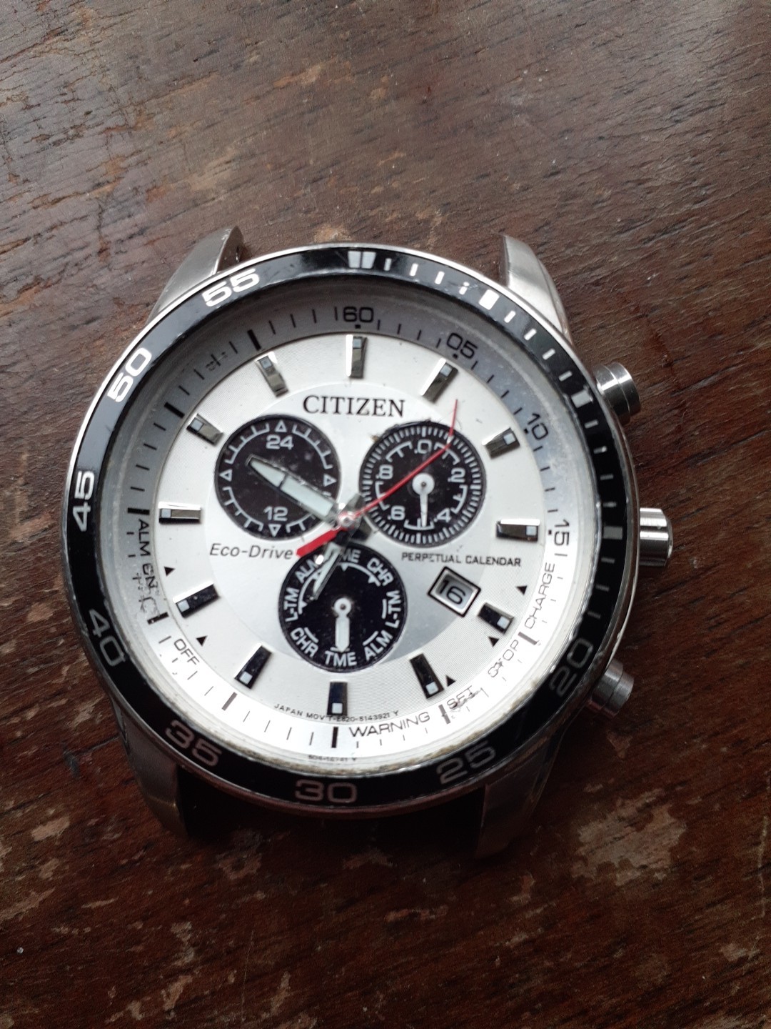 Citizen VTG Mens Quartz Watch Eco Spares Chronograph (Not Drive Working) for - vintagewatches.pk