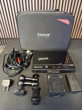 Aputure V-Screen VS-2 7" LCD Monitor w/ Power Adapter  Case TESTED
