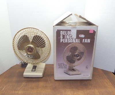 Vintage Hong Chia Deluxe 6'' Personal Desk Fan Model HF-15ND Box Retro 1980's