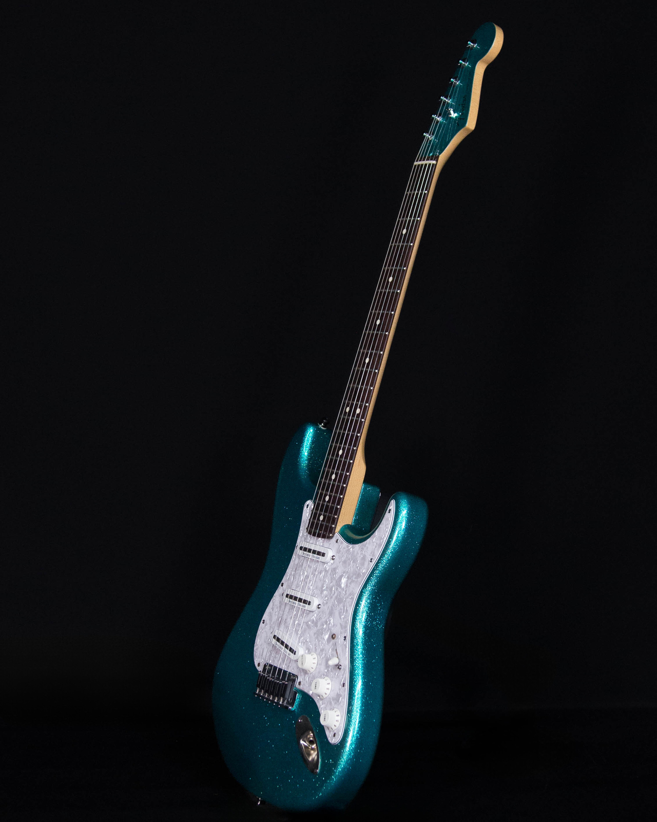 Fender Special Run Sparkle American Series Stratocaster, 2001, Teal Sparkle -