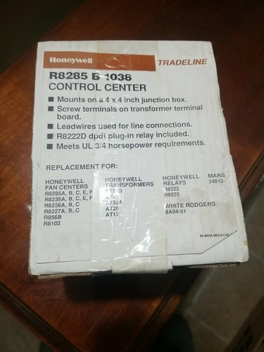HONEYWELL R8285B1038  CONTROL CENTER 120VAC Relay  (20940)
