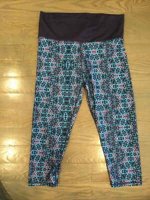 FABLETICS Womens Powerhold Capri Leggings Athletic Pants Size XL Blue Pink 