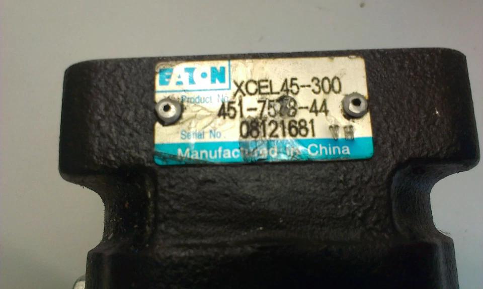 Orbitrol EATON Char Lynn XCEL 45-300 451-7523-44 Lenkorbitrol Hydraulik Orbitrol - Bild 4 von 4