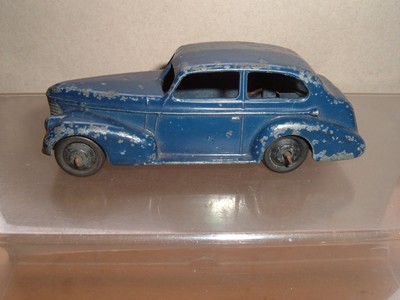 DINKY TOYS 39B OLDSMOBILE IM GEBRAUCHTEN ZUSTAND FÜR DIE FOTOS nach unten scrollen