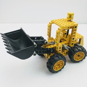 Lego 8828, Front End Loader, 100% Complete, Vintage 1992 Technic, PLEASE READ