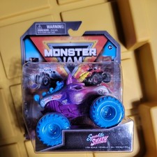 Spinmaster Monster Jam  Sparkle Smash  Series 33