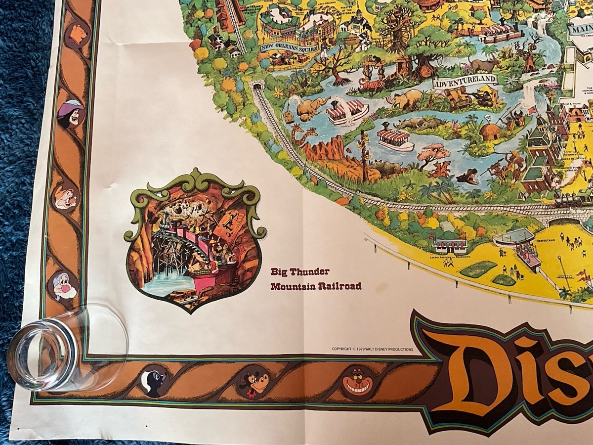 VTG.DISNEYLAND MAP 44''X 33'' LARGE WALT DISNEY DISNEYLAND MAP