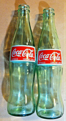 2x  MEXICAN COKE  2002 Coca Cola Green Glass Bottles 355 ml Mexico Collectible
