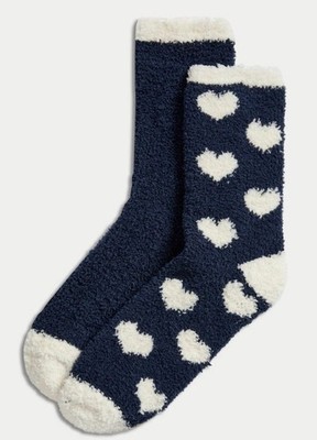 NEU MIT ETIKETT M & S MARINEBLAU & CREME HERZEN THERMO KUSCHELIGE KNÖCHELSOCKEN X 2 - GRÖSSE 6-8 UK