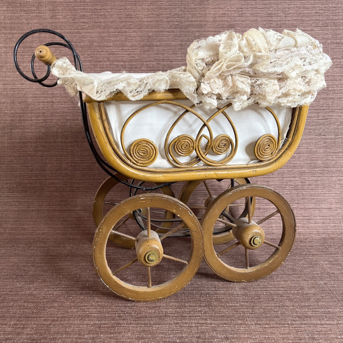 Vintage Victorian Wicker Baby Doll Buggy – Pram Carriage Stroller