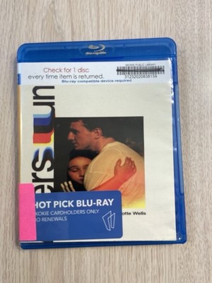 AFTERSUN BLU RAY 2022  PLAYS GREAT DRAMA COMING OF AGE MASTERPIECE PAUL MESCAL