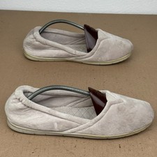 Dluxe by Dearfoams Women's XL 11-12 Slippers Cream Plush House Shoes damaged