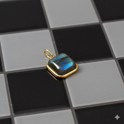 Natural Labradorite Gold Charm Pendant -14k Gold Solid Gold Handmade Necklace