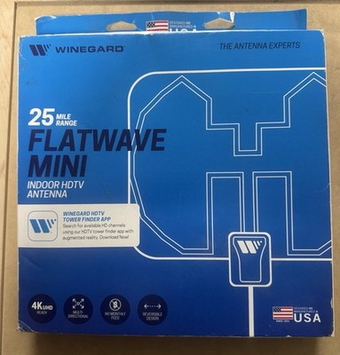 Winegard FlatWave Mini Digital 25 Mile Range Indoor HDTV Antenna FL4000S