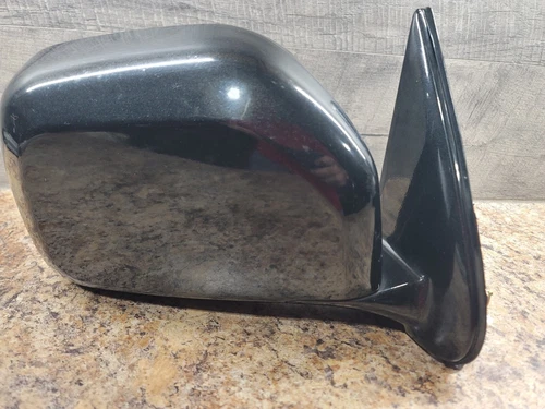 00 - 04 TOYOTA TACOMA Passenger Door Mirror Right Side Not Heated Black