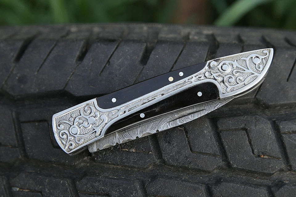 Damascus handmade Folding Knife Pocket knife camping Hunting Knife with Pouch - Image 2 of 4