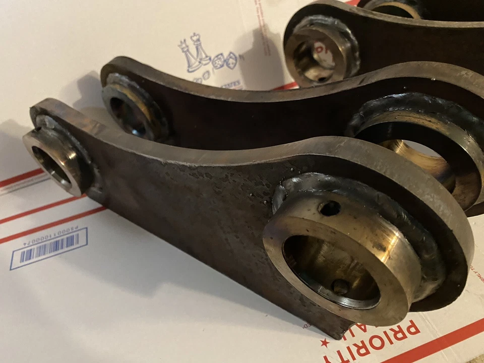 KOMATSU PC788MR6 PC60 YANMAR VIO 100 针耳朵 — 第 2/2 张图片