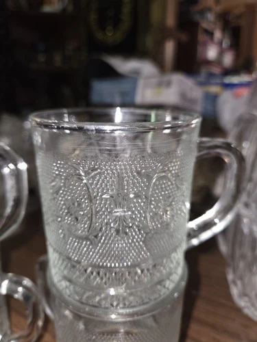 Set Of 4 Mikasa trellis mugs Crystal Clear