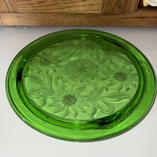 10" Jeanette Depression Glass Green Footed Cake Plate Sunflower/Daisy