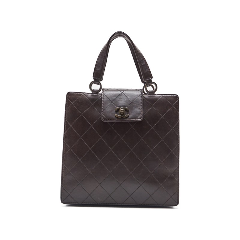 CHANEL Vintage Lambskin Matelasse Shoulder Bag Brown with Gold Hardware