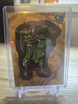 Topps Marvel Chrome Comic Book Heroes Doctor Doom Gold /125 1976