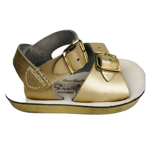 girls saltwater sandals