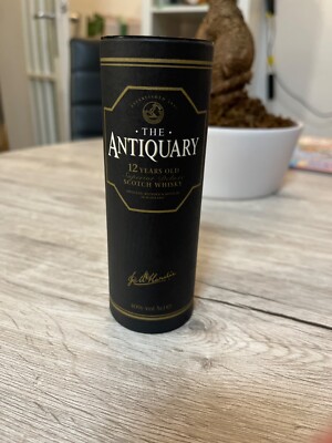 The Antiquary 12 Years Old Miniatur superior deluxe scotch whisky