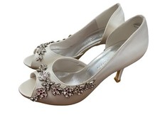 Sz 6 Wedding/Formal Shoes White Satin Jeweled Open Toe "Elegant Park"
