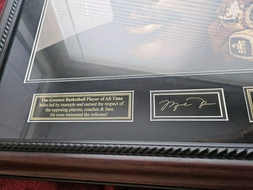 Rare & Authentic Micheal Jordan "Signature Embossed" Picture - Picture 4 of 7