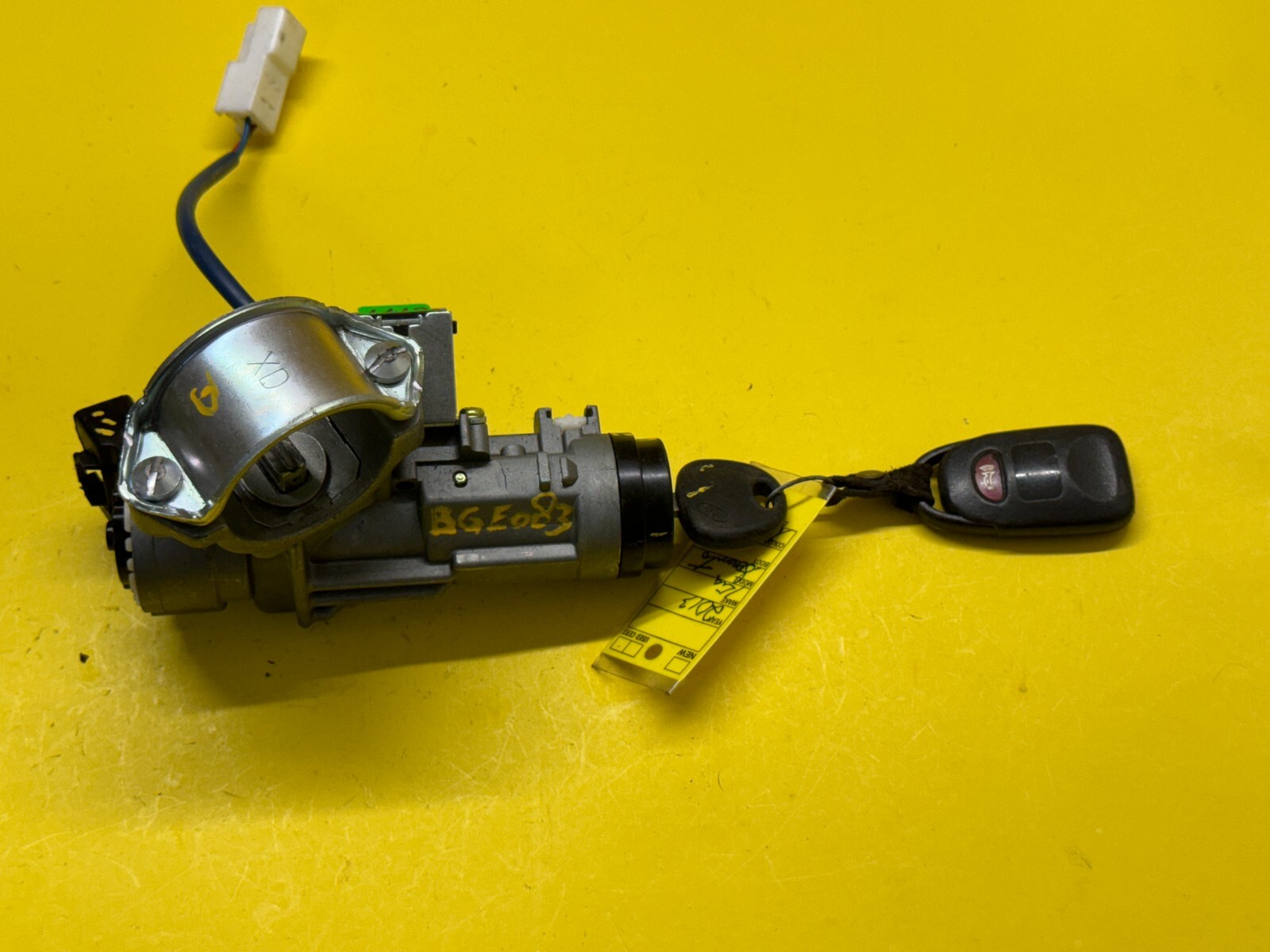 20112013 KIA SORENTO IGNITION LOCK CYLINDER SWITCH W/ KEY OEM eBay