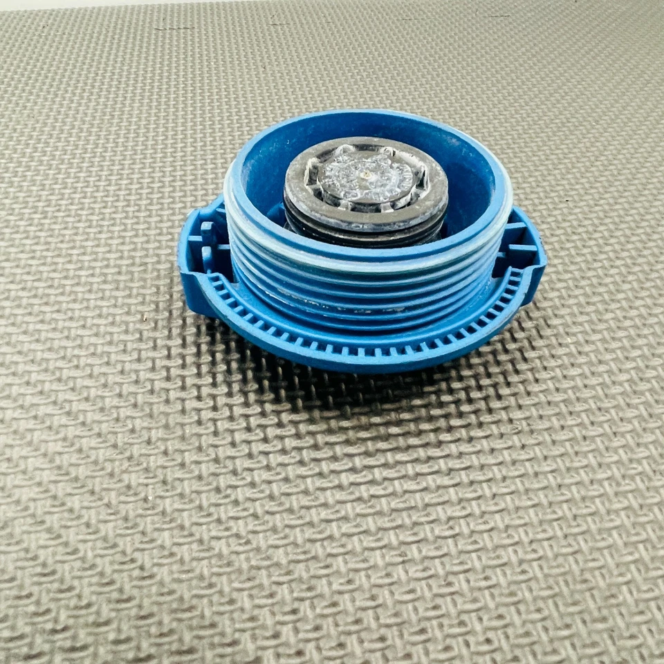 05-11 Audi A6 Quattro Engine Coolant Reservoir Tank Cap OEM - Image 3 of 4