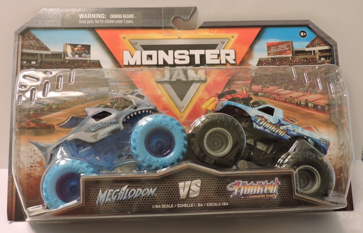 モンスタージャム1/64 2パック　レクリエーション　VS レンジャーレスキュー Amazon.com: Monster Jam, Official Wreckreation Vs. Forest