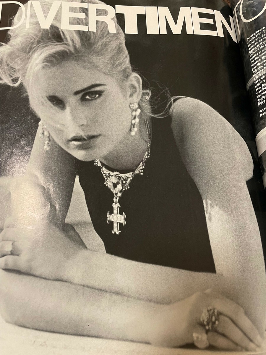 VOGUE Spain Magazine December 1990 DANIELA GHIONE Carla