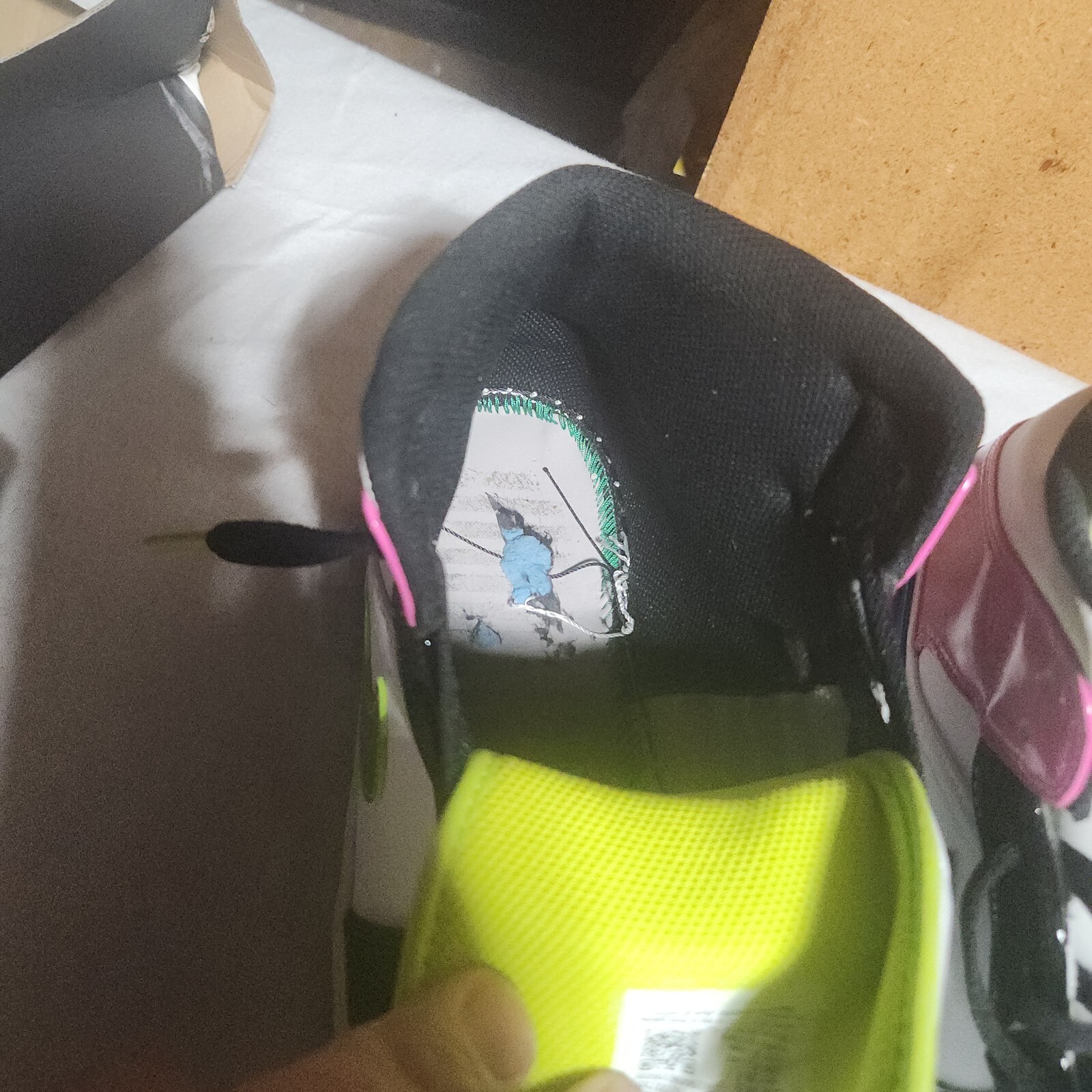Picture 6 of 9