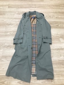 burberry olive green trench coat